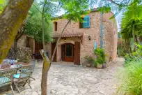 Holiday rentals in Can pina - eco pina -