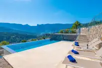 Holiday rentals in Muleta de can pizà