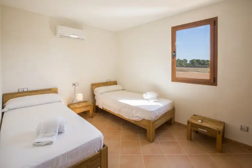 Holiday rentals in Short de son fideu, s'Estanyol de Migjorn