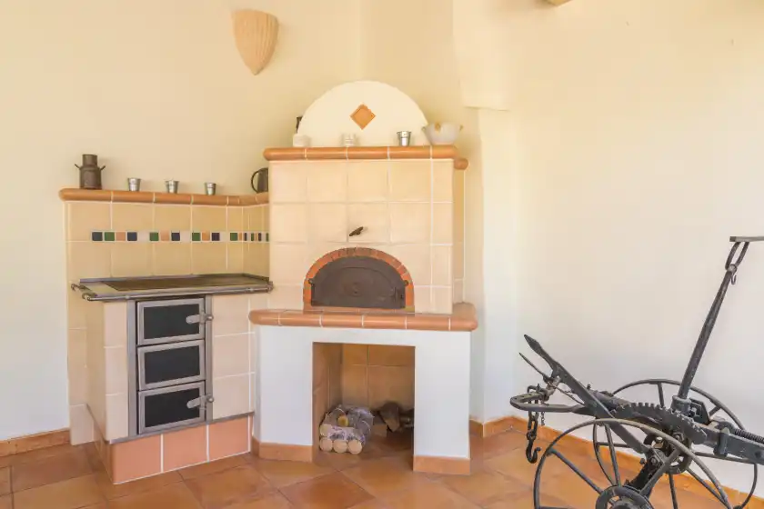 Holiday rentals in Sa verdera, Maria de la Salut