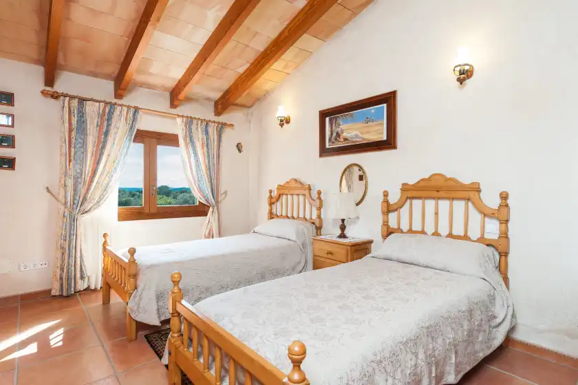 Holiday rentals in Cantabou sa coma d'inca, Moscari