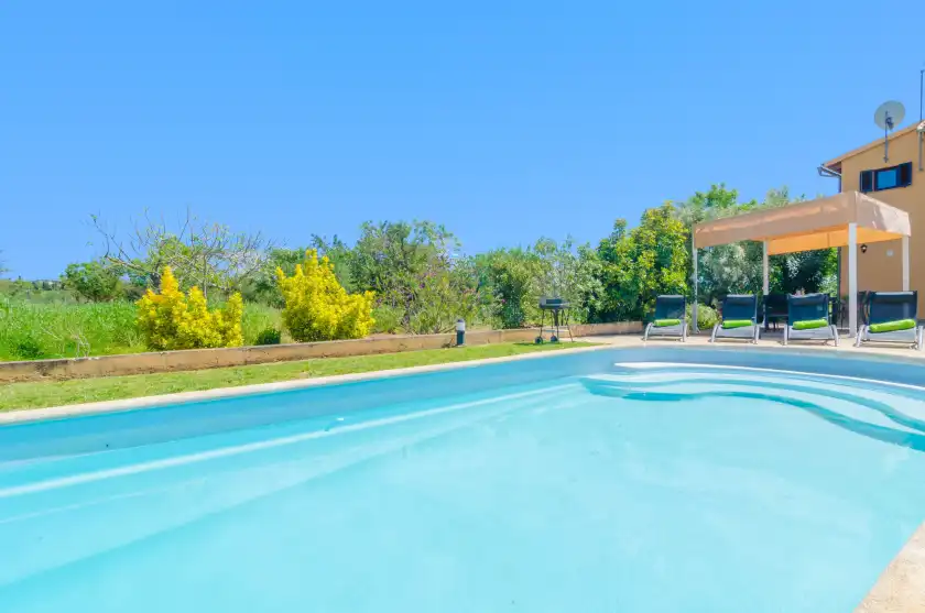 Holiday rentals in S'alqueria, Campanet