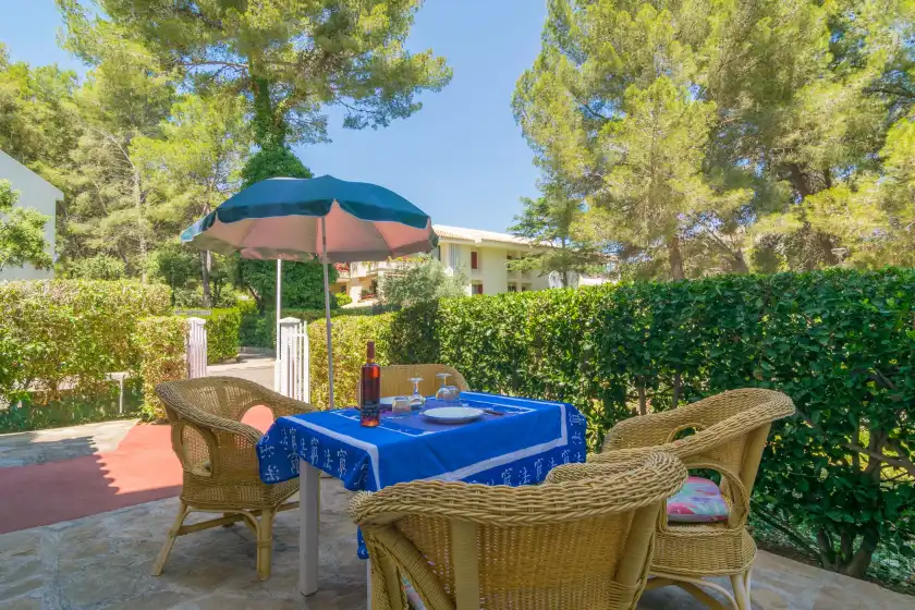 Holiday rentals in Encinas 1