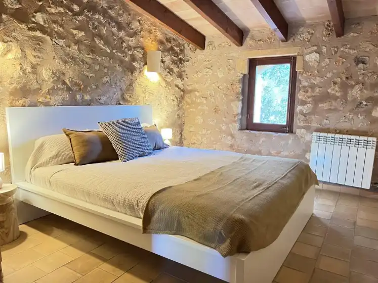 Holiday rentals in Can pina - eco pina -, Costitx