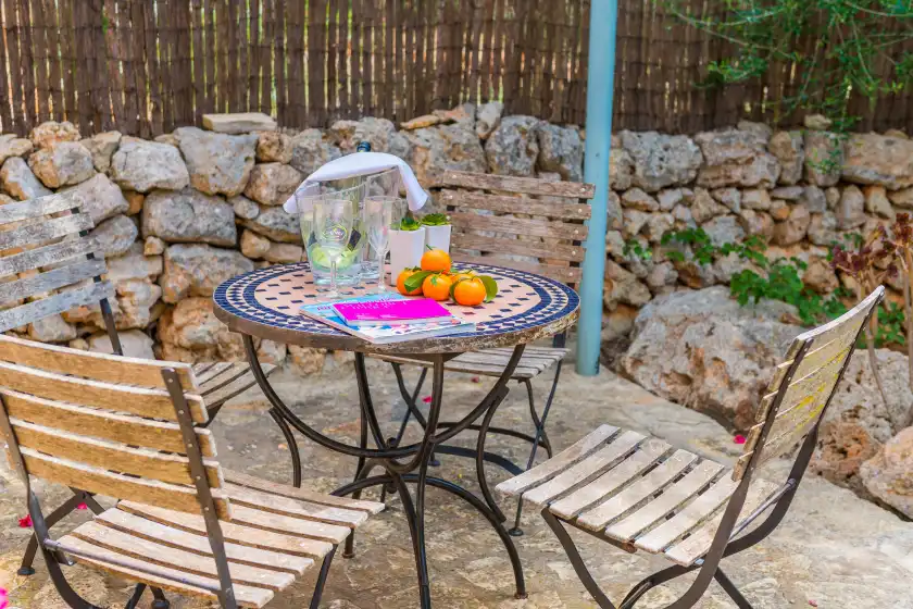 Holiday rentals in Can pina - eco pina -, Costitx