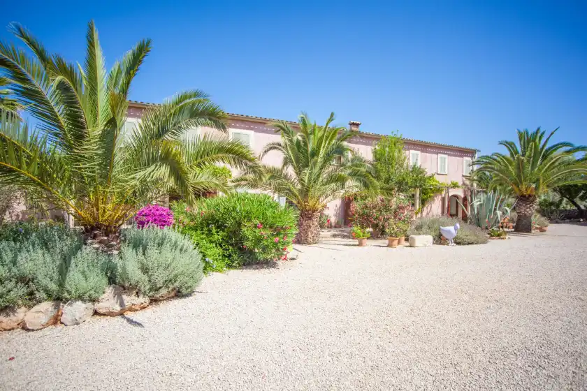 Holiday rentals in Can pina - eco pina -, Costitx