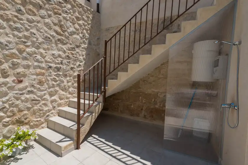 Holiday rentals in Can diana, Campanet