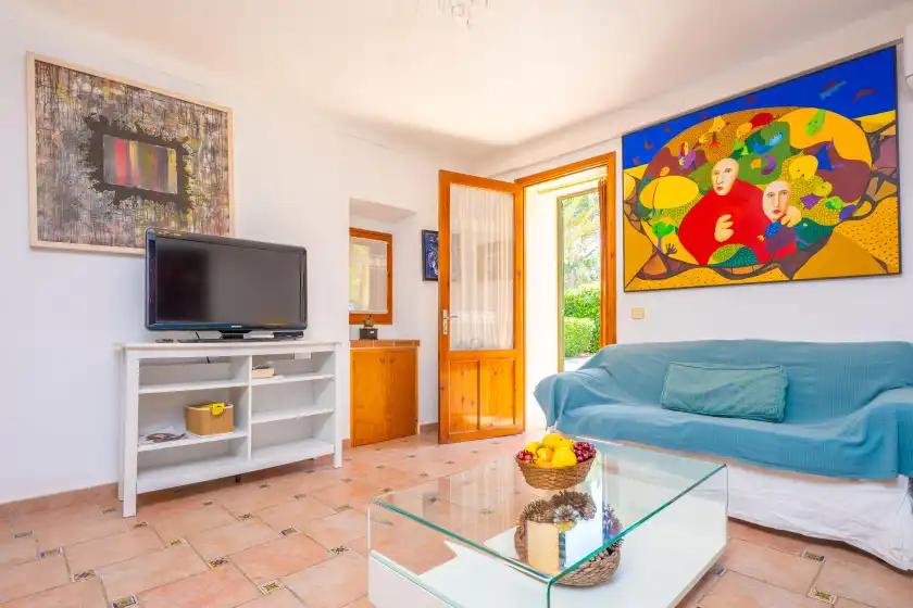Holiday rentals in Sa marina (covamarina), ses Covetes