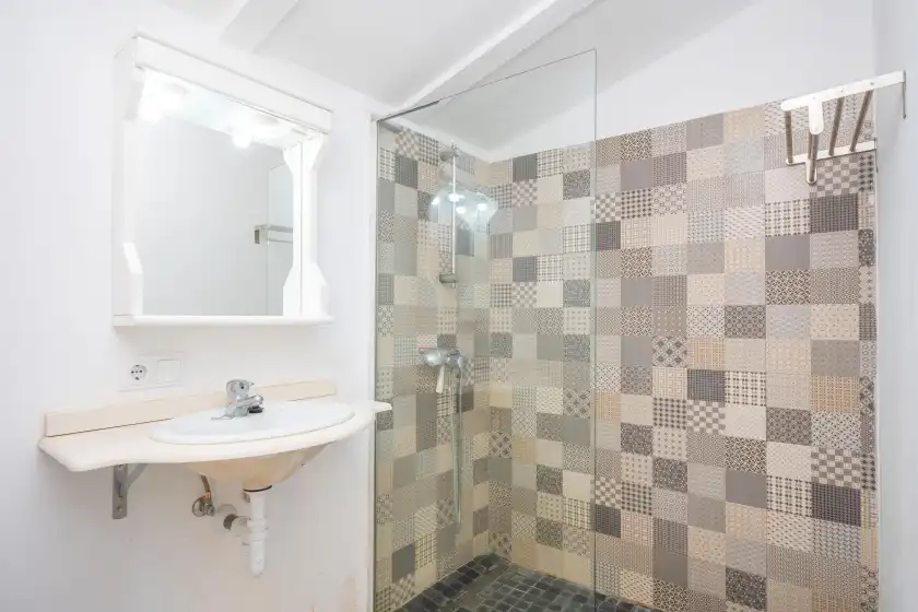 Holiday rentals in Sa marina (covamarina), ses Covetes