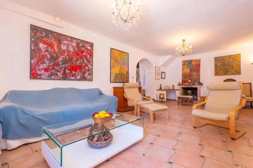 Holiday rentals in Sa marina (covamarina), ses Covetes