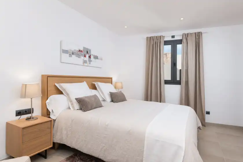 Holiday rentals in Ca na foc, Sa Pobla