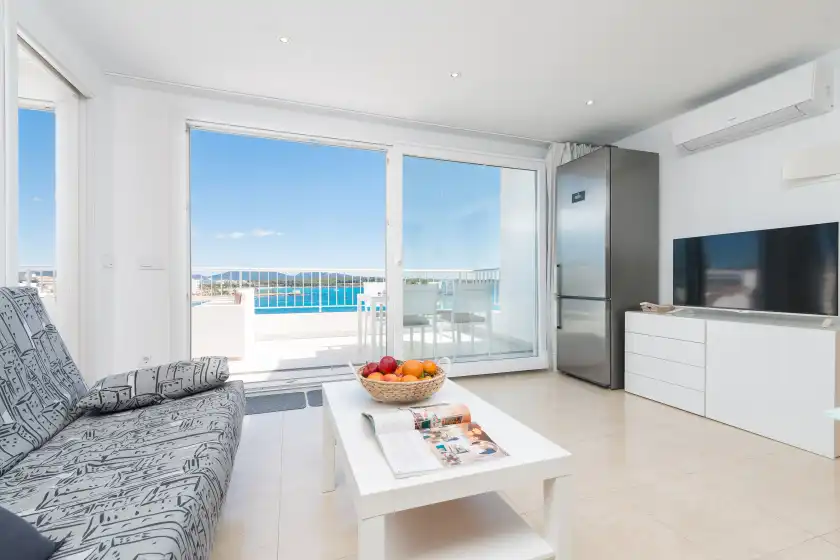 Alquiler vacacional en Luisamar sea view, s'Illot
