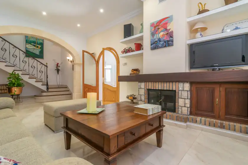 Holiday rentals in Unio 36, Ariany