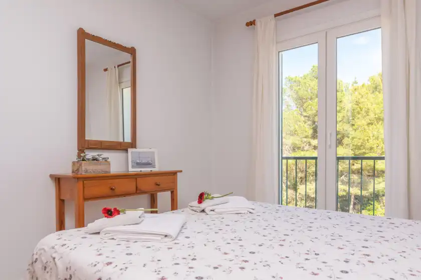 Holiday rentals in Filippi, Es Mercadal