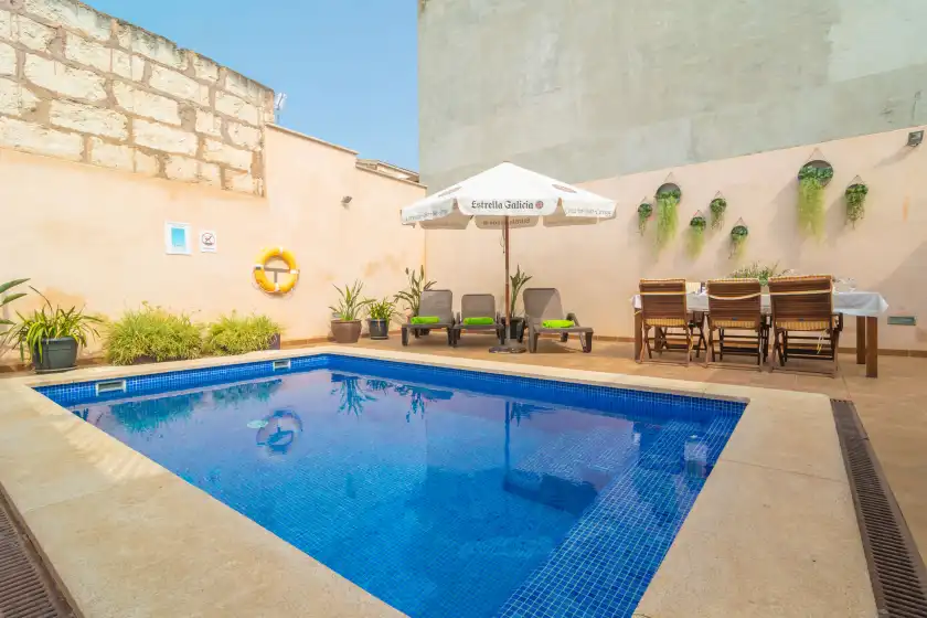 Holiday rentals in Villa placeta, Sa Pobla