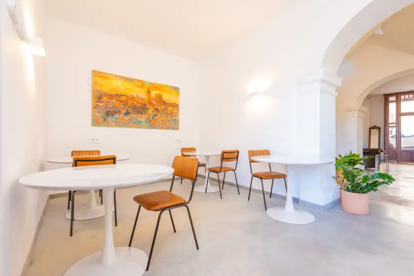 Holiday rentals in Cas català, Sineu