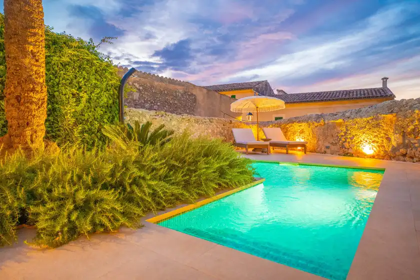 Holiday rentals in Cas català, Sineu