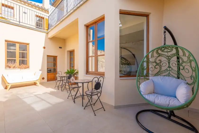 Holiday rentals in Cas català, Sineu
