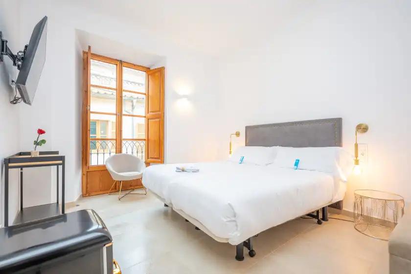 Holiday rentals in Cas català, Sineu