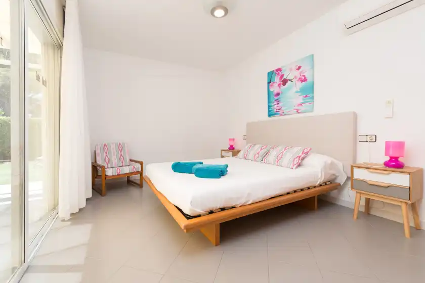 Holiday rentals in Can roig (caldes), Colònia de Sant Pere