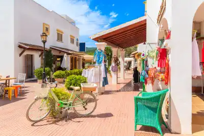 Sant Carles de Peralta, Ibiza, Vacalia.com