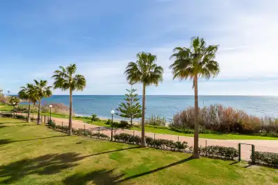 Buenas Noches, Málaga, Vacalia.com