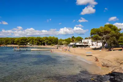 Cala Pada, Ibiza, Vacalia.com