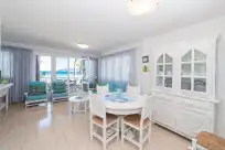Holiday rentals in Canaves