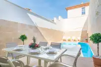 Holiday rentals in Can serra