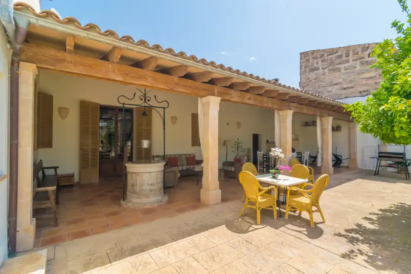 Holiday rentals in Sa verdera, Maria de la Salut