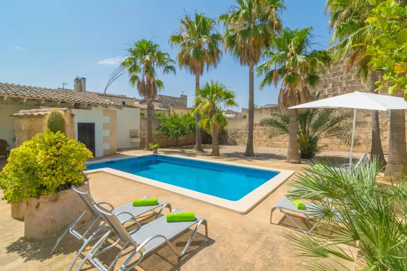 Holiday rentals in Sa verdera, Maria de la Salut