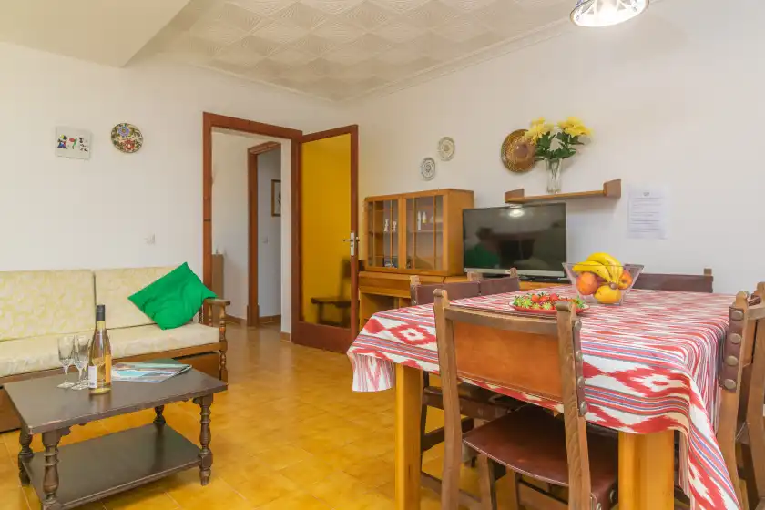 Alquiler vacacional en Es jaç, Cala Llombards