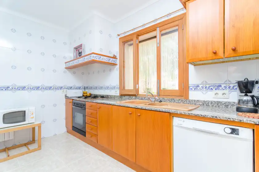 Alquiler vacacional en Torre marina (alga marina), ses Covetes