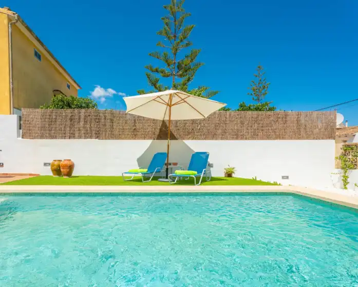 Holiday rentals in Ca'n torronet, Port d'Alcúdia
