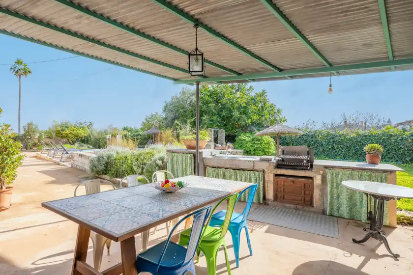 Holiday rentals in Can salvador, Moscari