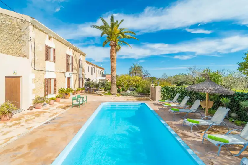 Holiday rentals in Can salvador, Moscari