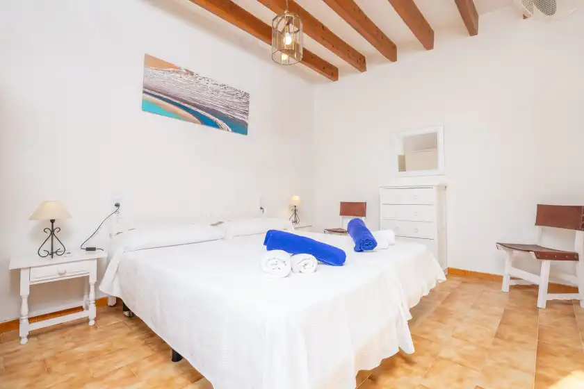 Holiday rentals in Can salvador, Moscari