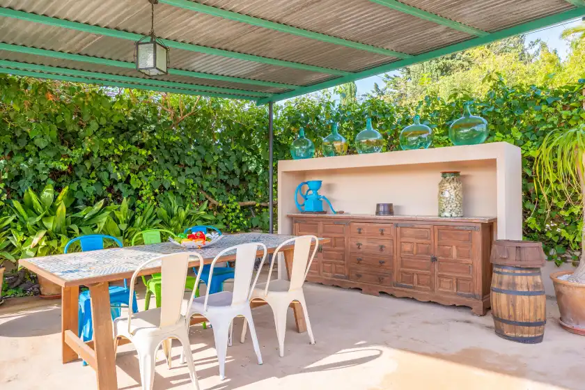 Holiday rentals in Can salvador, Moscari