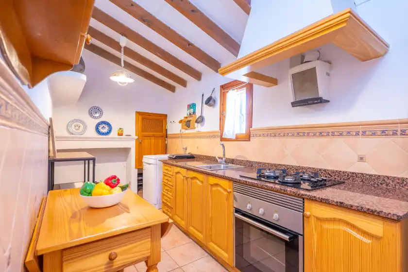 Holiday rentals in Sa marina (covamarina), ses Covetes