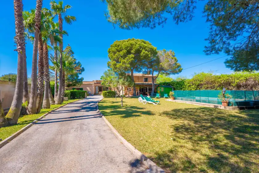 Holiday rentals in Sa marina (covamarina), ses Covetes