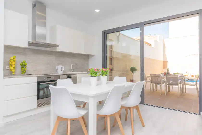 Holiday rentals in Can serra, Sa Pobla
