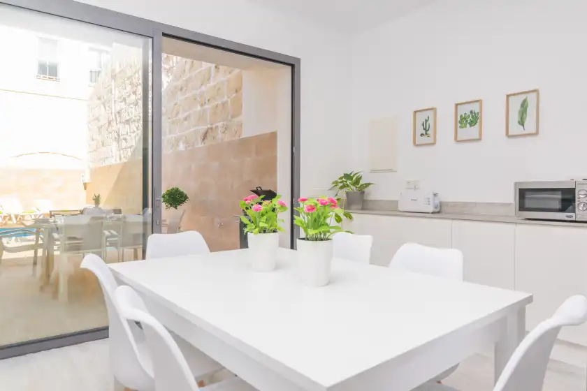 Holiday rentals in Can serra, Sa Pobla