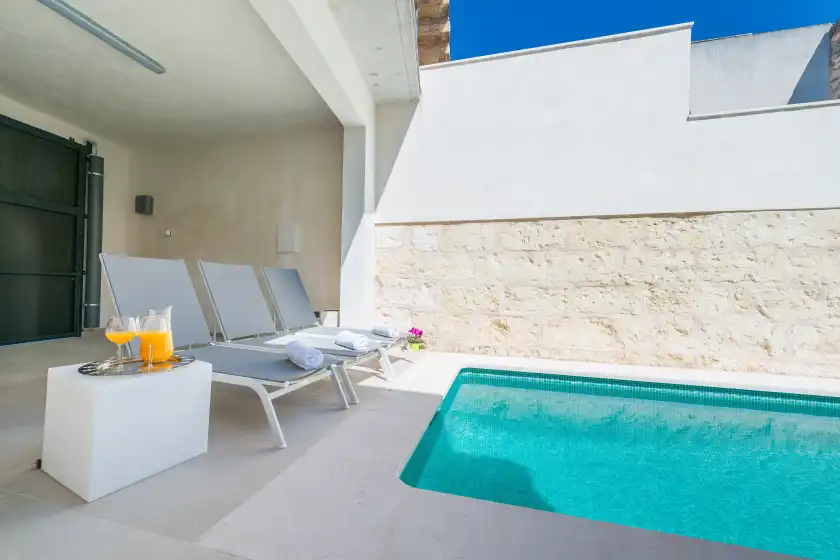Holiday rentals in Ca na foc, Sa Pobla