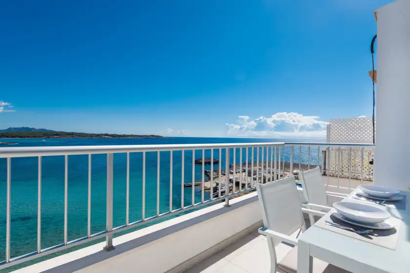 Alquiler vacacional en Luisamar sea view, s'Illot