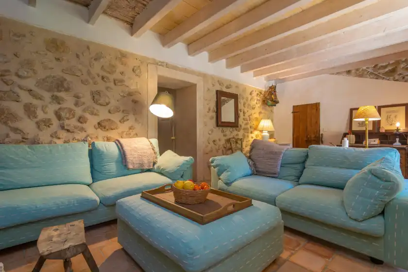 Holiday rentals in Can peñes, Andratx