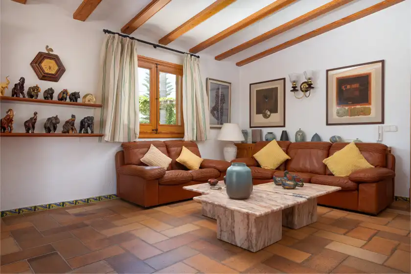 Holiday rentals in Mulholland villa, Can Picafort
