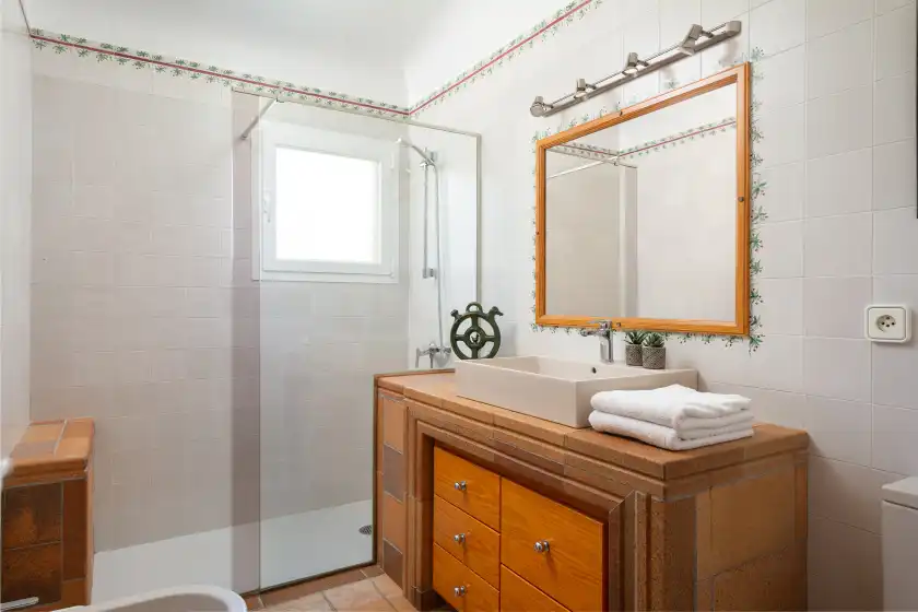 Holiday rentals in Mulholland villa, Can Picafort