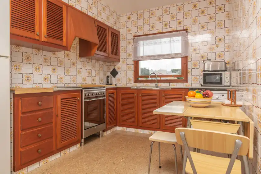 Holiday rentals in Can jaume 6, es Canutells