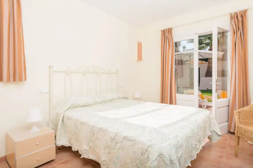 Ferienhaus auf El pinar, Cala Sant Vicenç