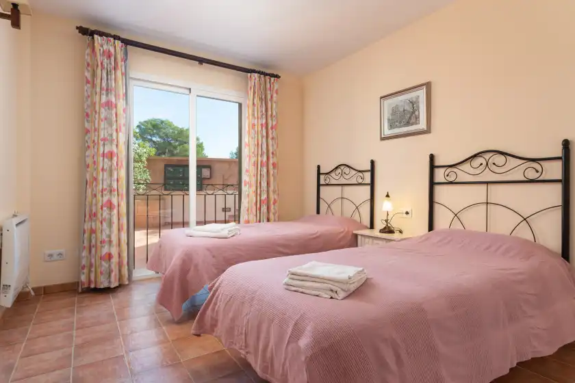 Alquiler vacacional en The torrent's observer holiday home, Cala Pi